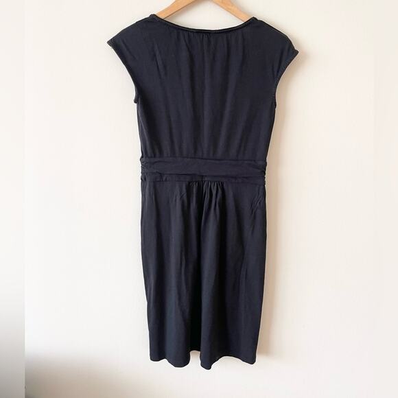 Boden Classic Jersey Dress Cup Sleeves Knee Lengthy Wom  size 4 Black - Picture 6 of 8